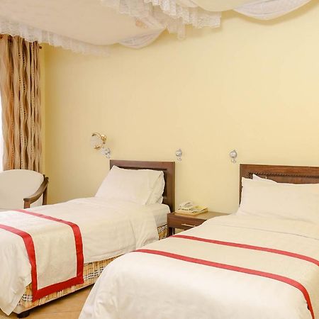 New Safari Hotel Аруша Екстериор снимка