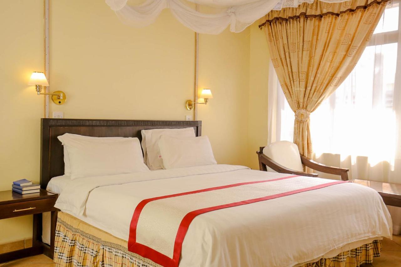 New Safari Hotel Аруша Екстериор снимка