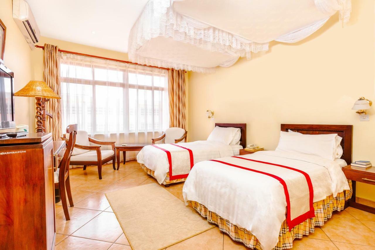 New Safari Hotel Аруша Екстериор снимка