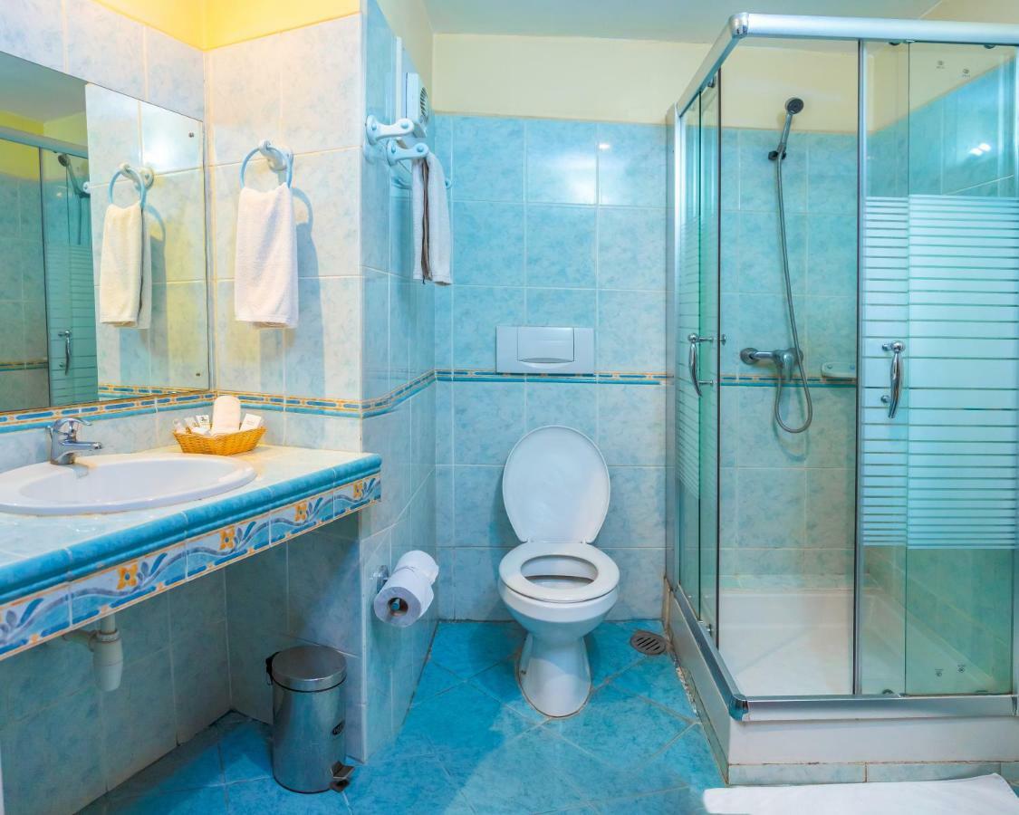 New Safari Hotel Аруша Екстериор снимка